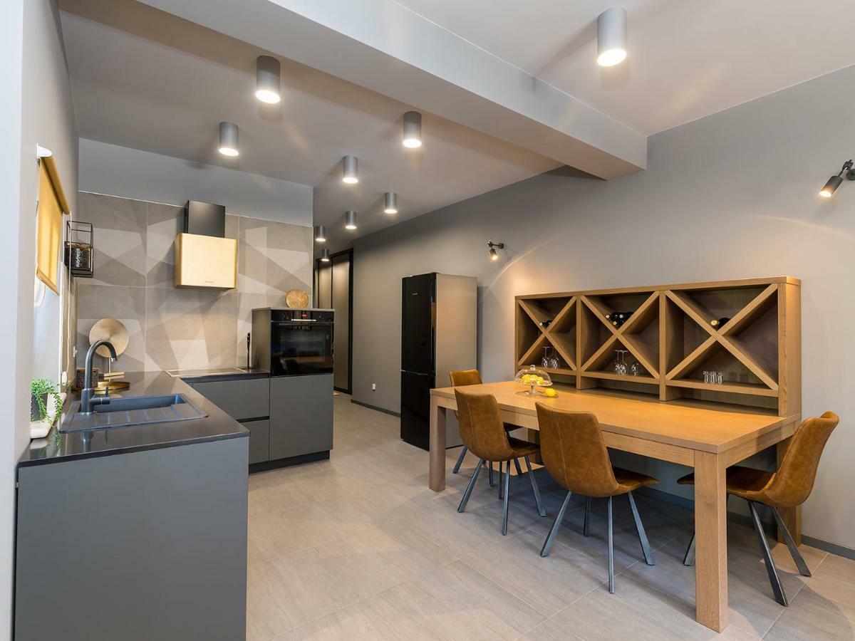 Magnolia - Modern Apartment Near City Center And Sea โปเรช ภายนอก รูปภาพ