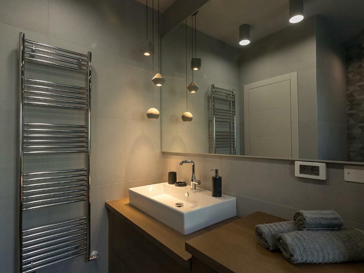 Magnolia - Modern Apartment Near City Center And Sea โปเรช ภายนอก รูปภาพ